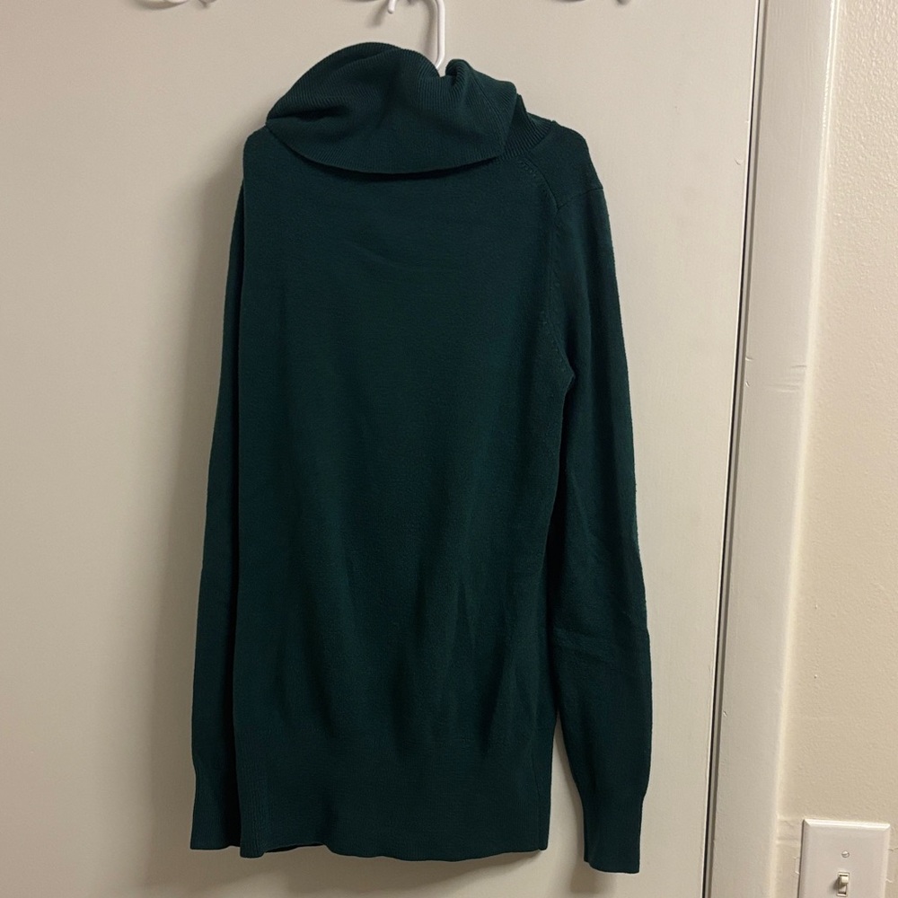 Women’s French Connection Hunter Green Turtleneck Sweater - Picture 4 of 4